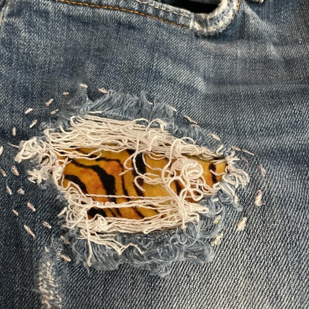 Joes Jeans Re Worked Patchwork Cropped Cuffed Den… - image 4